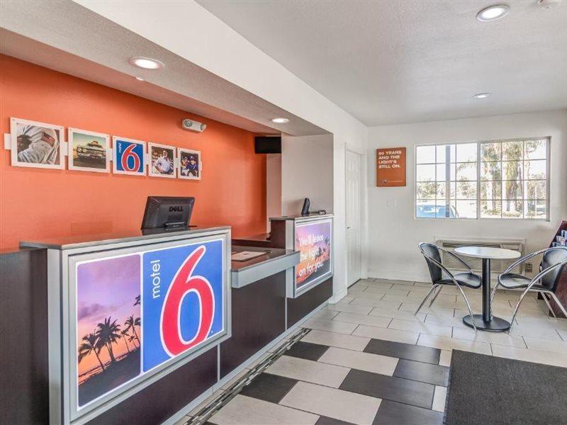 Motel 6-Visalia, Ca Bagian luar foto