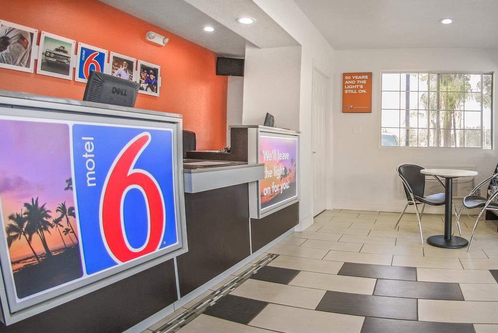 Motel 6-Visalia, Ca Bagian luar foto