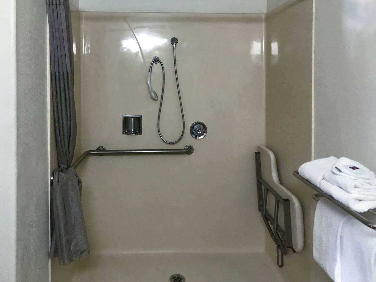 Motel 6-Visalia, Ca Bagian luar foto